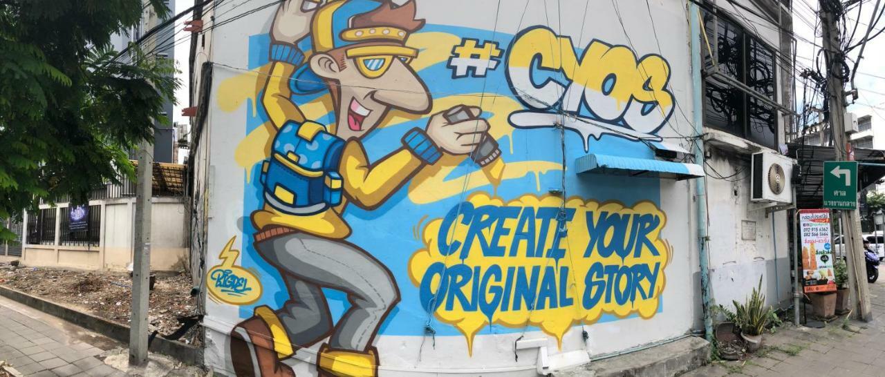 Grey Sheep Hostel Bangkok Bagian luar foto